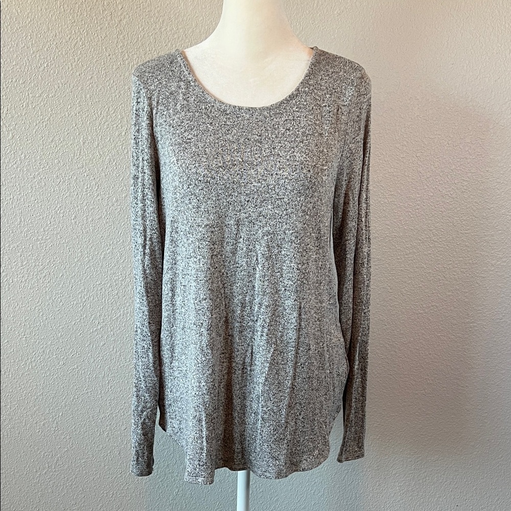Old Navy Slim Softspun Scoopneck Long Sleeve TShirt Gray Size Medium